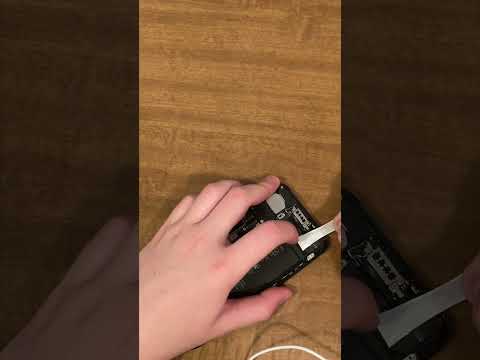 iPhone battery removal (satisfying) #apple #iphone #ifixit