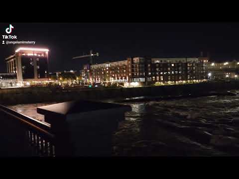 Riverwalk Soothing Sounds - River water flowing