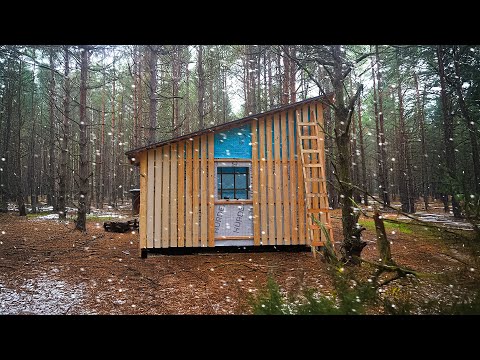 I Built A Handcrafted Off-Grid Cabin In The Woods, Wind protection and cladding of the house