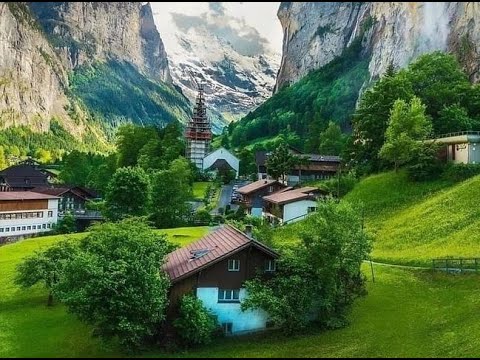 Driving through the wonders of Switzerland 4K