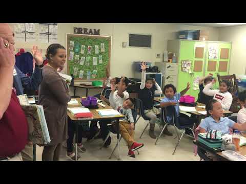 Subaru Loves Learning Delivers Books to Montclaire 3rd Graders