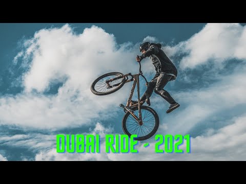 Dubai Ride cyclists pedal along Sheikh Zayed Road - #shorts #amstarforever 🚴🚴🚴🚴🚴🚴🚴🚴🚵🚵🚵🚵🚵 #dubai30×30