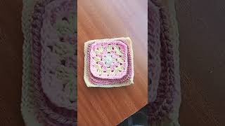 cute crocheted granny squares #subscribe #grannysquare #crochet