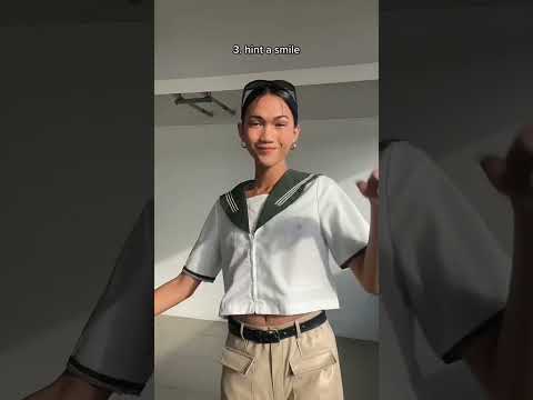 Try this beach pose for your next summer outing! 😜#beachpose #forfemales#beachbodypose #beachposess