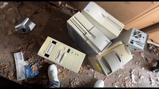 Found a Vintage PC Goldmine… Pentium IBM & Windows 98/XP Desktops
