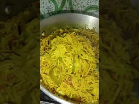 Namkeen seviyan #healthybreakfast #ytshorts #healthy#recipe