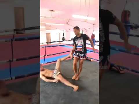 muay thai sweeps #muaythai #fight #technique
