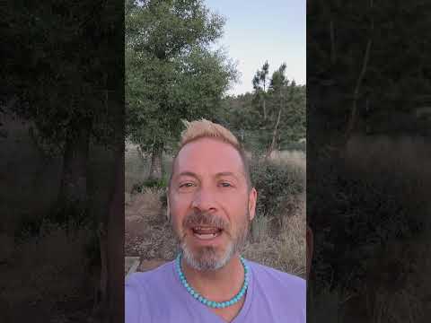 Why Empaths get Distended Stomachs & Heart Chakra Pressure