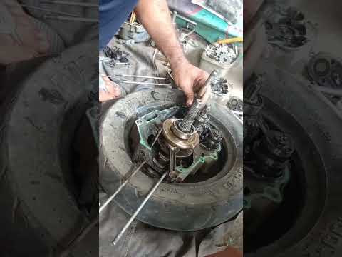 full bike engine open by Balaji automotives piplani bhopal khajuri kalan road