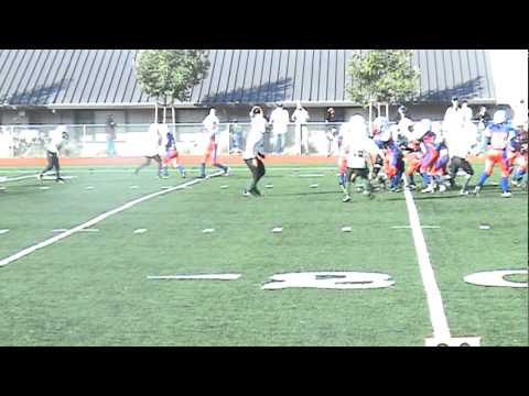 Jr Alatini with da big tackle