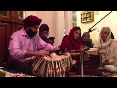 Prabh ji tu mere pran adhare-Beautiful kirtan rendition by Guneet Kaur and Gurmeet Singh Tabla