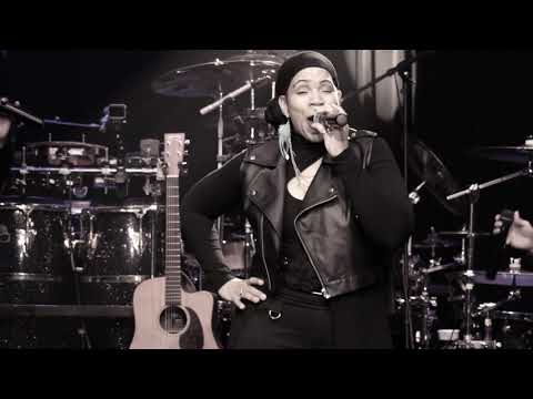 Aretha Franklin - Respect - Cover by The Rhythm Shop (10)