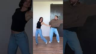 Wobble Wobble Dance