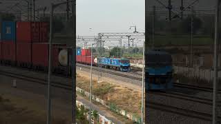 Indian Locomotives with High rise pantograph #freighttrains #indianrailways #dfc