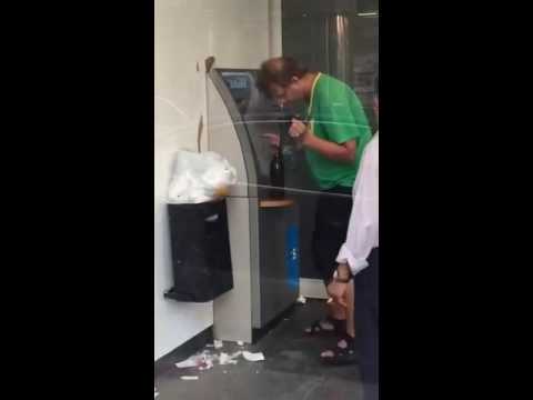 DRUNK MAN BOTTLE FLIP