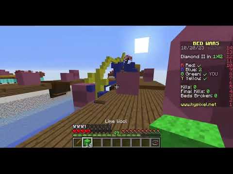 Full game of loser playing mattress fights (bedwars)