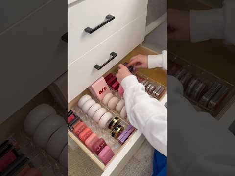 DECLUTTERING MY MAKEUP 💋💄✨ #declutter #decluttering #reorganize #organize #organization #makeup
