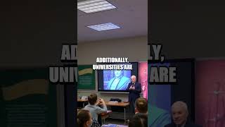 The Breakthrough of Augmented Reality in Education