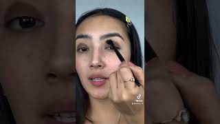 Smokey eye for beginners #makeuptutorialforbeginners #smokeyeyemakeup #easytutorialsforbeginners