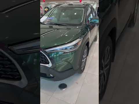 2022 TOYOTA COROLLA CROSS XLE PREMIUM AWD IN CYPRESS GREEN 💚!! Beautiful colour!! MUST SEE !!