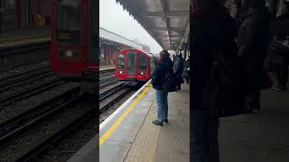 Newbury Park Station London #mindthegap #londonunderground #londonundergroundtransport