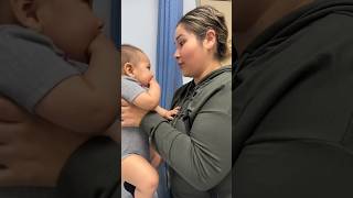 Cita en el doctor de los 6 meses #shorts #momlife #mamablogger #blogger