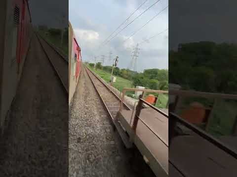Crossing Prayagraj railway station beautiful view❤️ | Track Sound 🤩