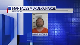 Woman dies; man with hammer faces murder charge after Davenport incident