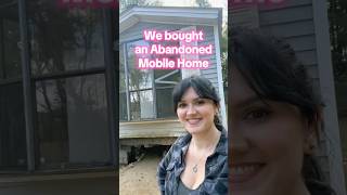 Our ABANDONED mobile home! Can we save it?
