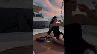 She make $4 millions dollars per month #bestwaytomakemoneyonline #success #money