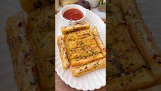 Easiest Cheese Garlic Bread Recipe😍 #shorts #trending #viralvideo