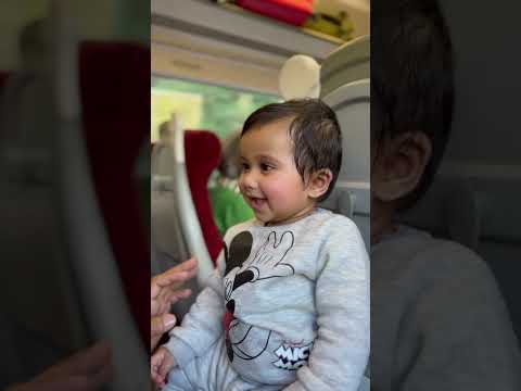 Aankhein… 😍😍😍 #cutegirl #smile #viralvideo #shorts #fatherdaughter #eyes #uk #travel #funny