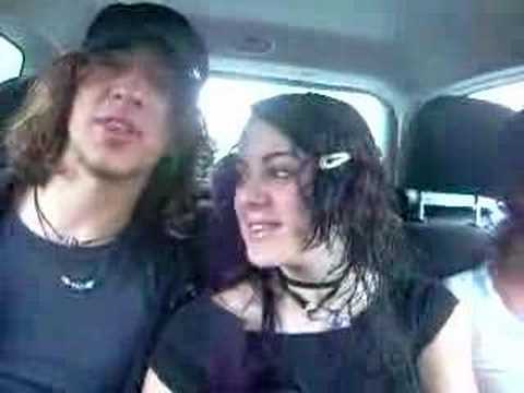opayin conduciendo