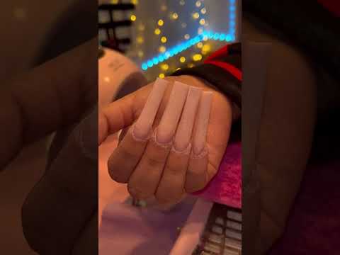would you charge your friend this low?? 👀#nails #nailtechvlog #nailinspo #nailpainting
