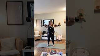 Mom & baby #workout #postpartum #motherhood #fitnessjourney #weightlossjourney #athomeworkout