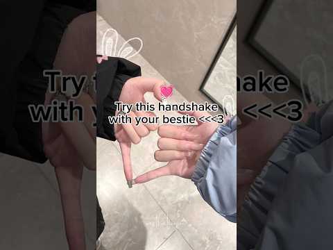 Try this cool handshake with ur friend/bestie🧡✨🙌 #handshake#bestfriend#goals #relatable#girls#bestie
