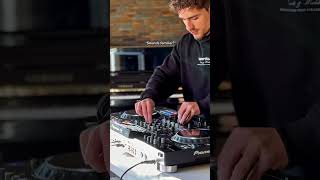 Smooth? 🔥 #dj dj #djtransition #djtrick #fyp #mixing #transition