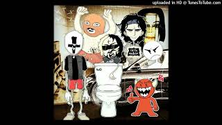 SKOTSKR - TOILET BOWL CYPHER FT. DNFJAY, TRIPLESIXDELETE, UNCLE GRANT, GXNER & AFOURTEEN