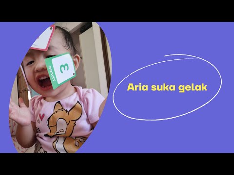Aria Random Video - Aria suka gelak.