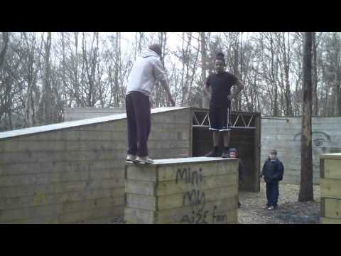 Can you do a backflip?! | Freerunning and Parkour