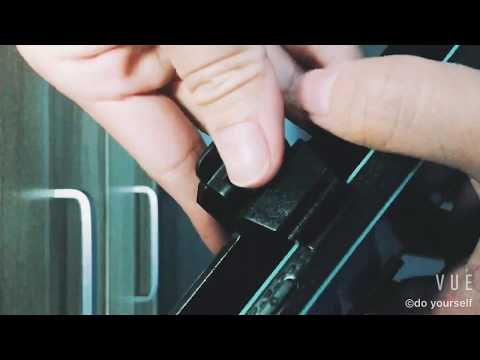 Belt Clip Case: Open and close with two hands