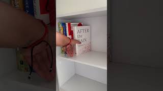 Organize with me. #shorts #organization #books #vlog #dailyvlog #organize #latina #contentcreator