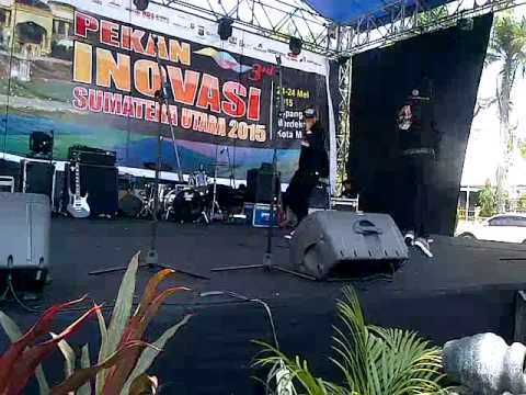 explode live perform at pekan raya sumatera utara