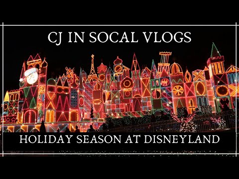 DISNEYLAND'S HOLIDAY SEASON: GALAXY'S EDGE, HOLIDAY MANSION, HOLIDAY SMALL WORLD | CJ IN SOCAL VLOGS
