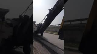 Road uprooting machine ! What a great road uproot ! #Travelingvlog #Machinevlog machine ne road pada