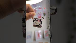 ✨😯 Charm Your Bag: DIY Hello Kitty from🧷Safety Pin & Beads✨ #diy #shorts