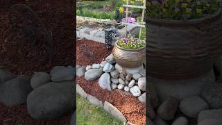 Spring gardening #spring #springtime #springvibes #flowers #flowerbeds #getoutside #pnwgardening