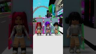 the saja boys bullied the huntrx girls until...😱🤩#robloxshorts #roblox