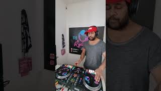 How to scratch to the songs.. #dj70precent #howtoscratch #raneonescratchpatterns