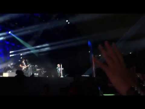 Bon Jovi Live Jakarta September 11,2015 - Livin' On A Prayer (Stereo Full HD)